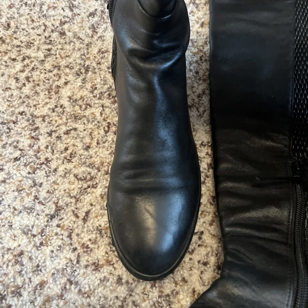 Stuart Weitzman Women size 6M ALLGOOD Black Nappa Over the Knee Boots